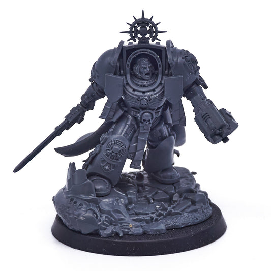 Space Marines - Captain in Terminator Armour (04015) - Used