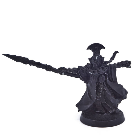 T'au Empire - Ethereal with Honour Blade (Resin) (04051) - Used