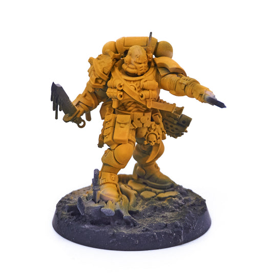 Space Marines - Primaris Lieutenant in Phobos Armour (07477) - Used