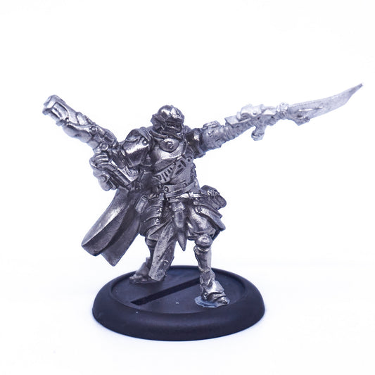 Retribution of Scyrah - Houseguard Thane (Metal) (08327) - Used