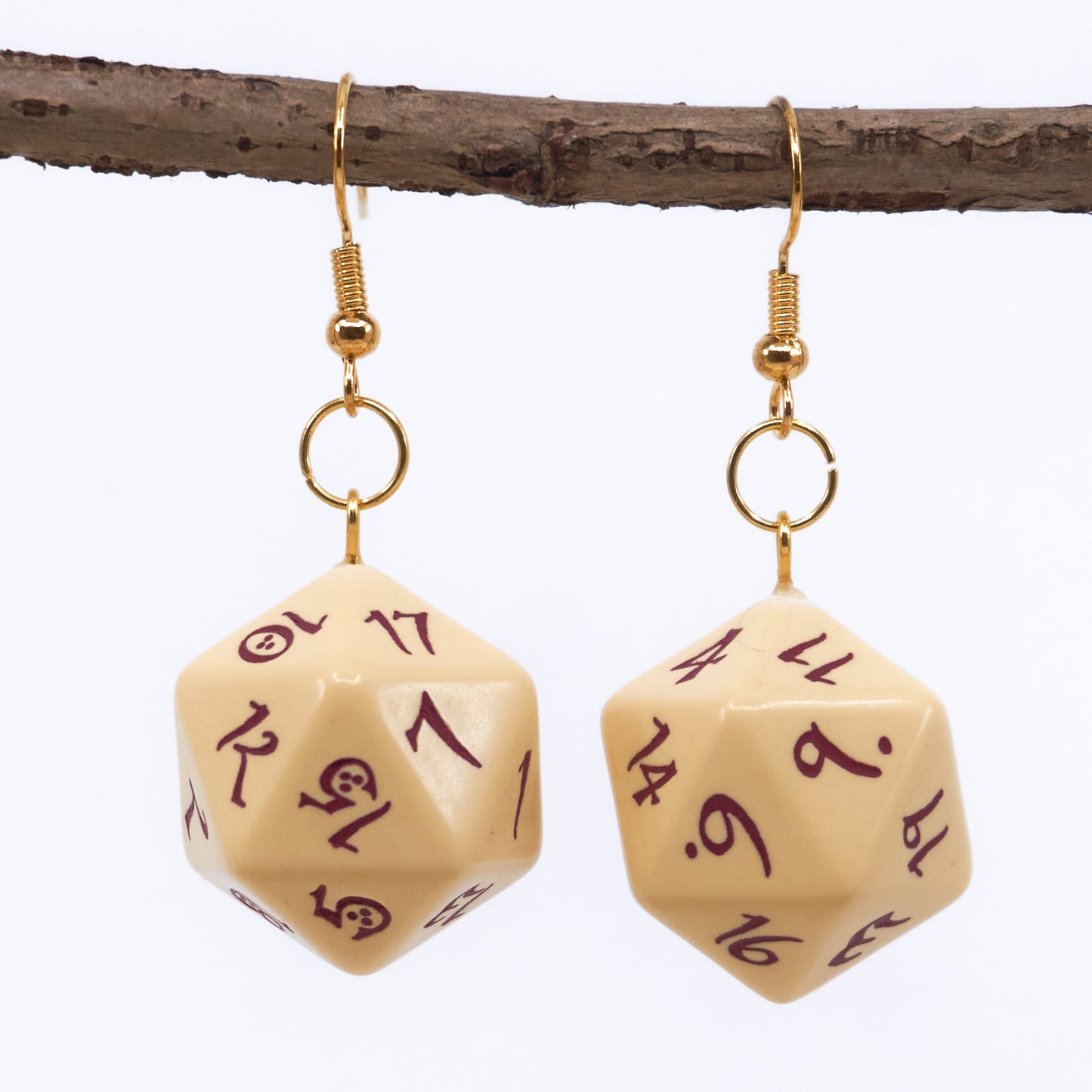 Grandes boucles d'oreilles D20