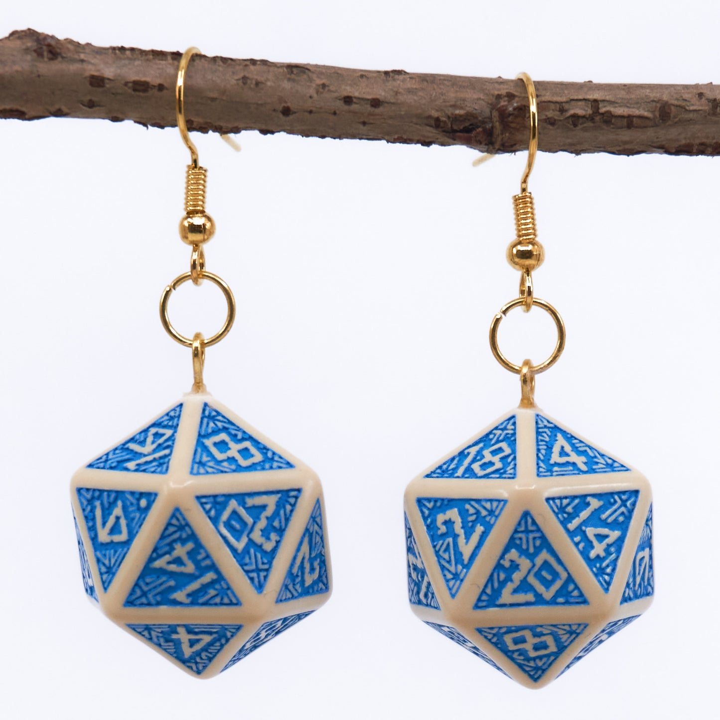 Grandes boucles d'oreilles D20