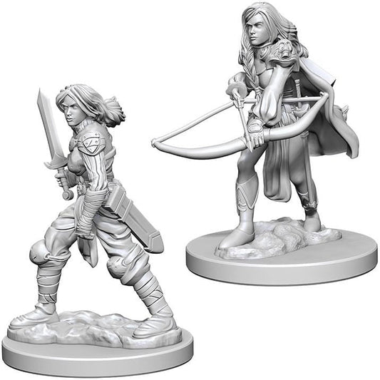 Pathfinder Unpainted Minis - Human Female Fighter ( 72597 )