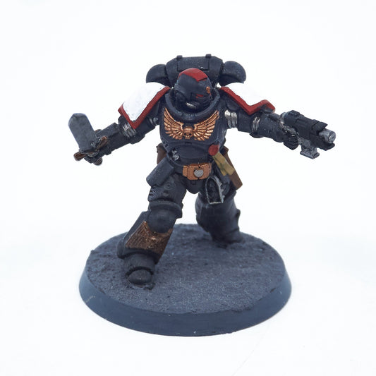 Space Marines - Primaris Lieutenant with Power Sword (01524) - Used