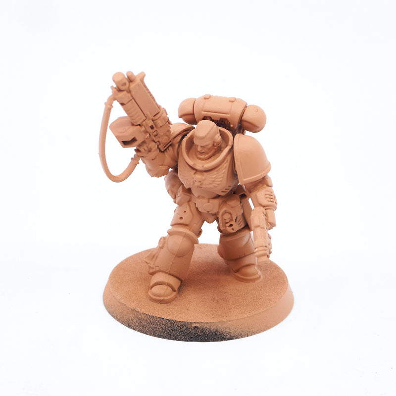 Space Marines - Primaris Lieutenant with Auto Bolt Rifle (01531) - Used