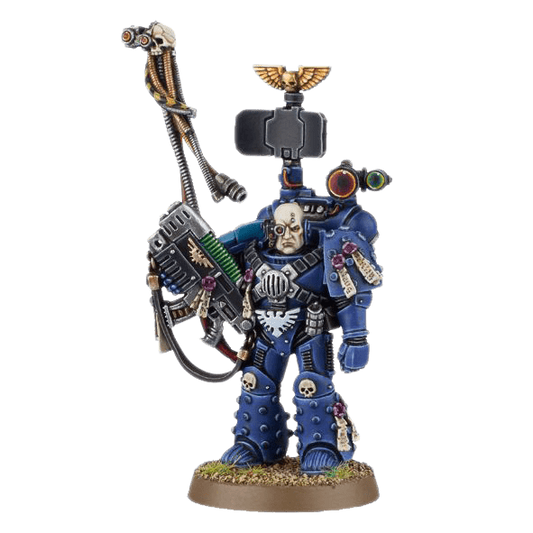 Space Marines Captain: Master of the Relics ( N ) - Used